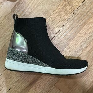 Michael by Michael Kohrs wedge sneaker size 8. Worn 2x